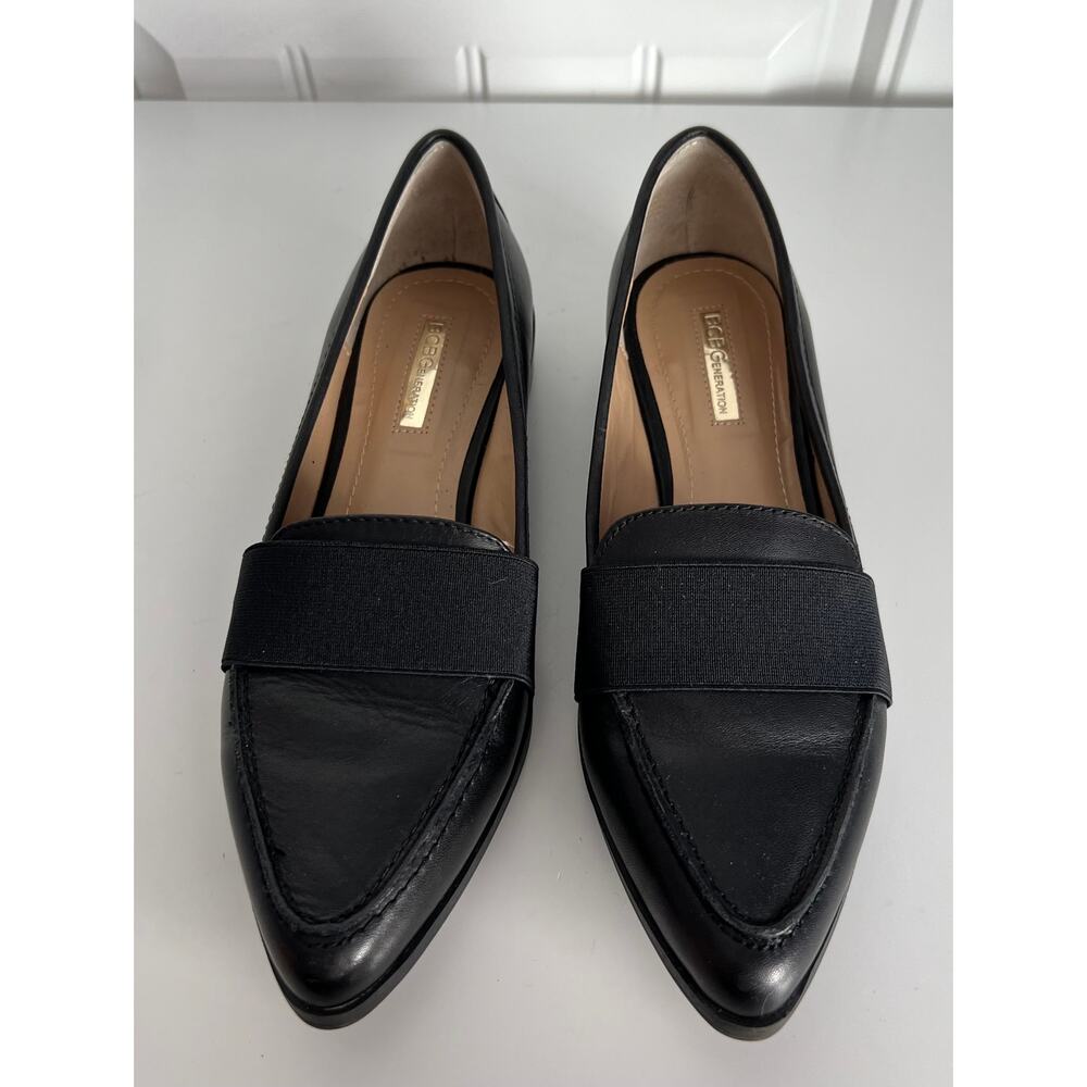 BCBGeneration Black Pointed Toe Loafer - Women's Size 8